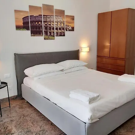 Al Colosseo Apartament *
