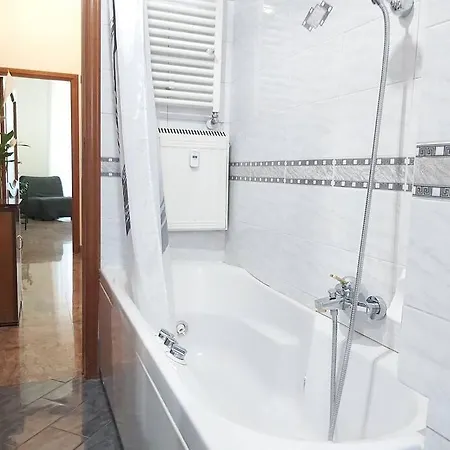 Al Colosseo Apartament *